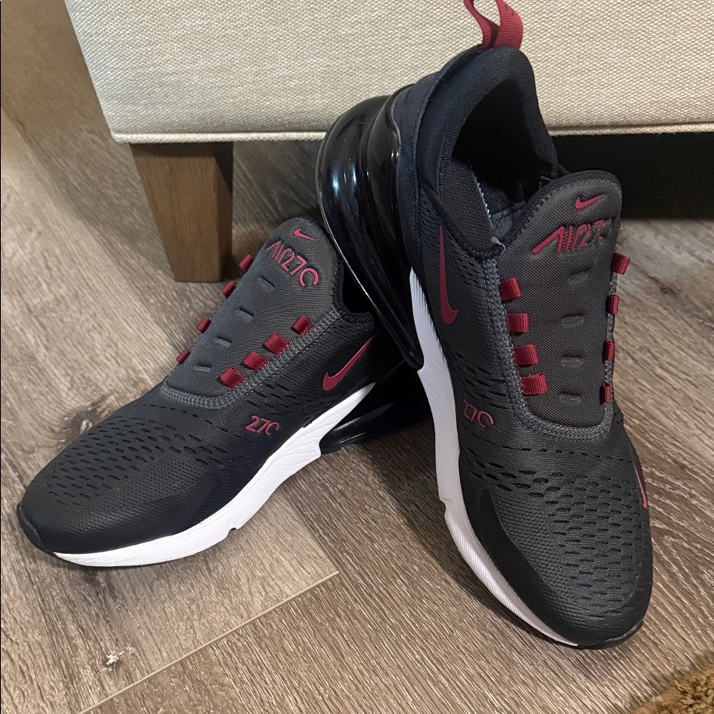 Nike Air Max 270